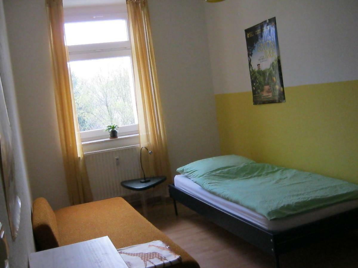 Hostel 2.Heimat ライプツィヒ エクステリア 写真